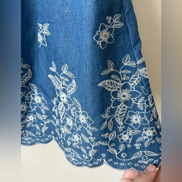 JOA Off-the-Shoulder Embroidered Dress - Size XS - NWT - Picture 7 of 13